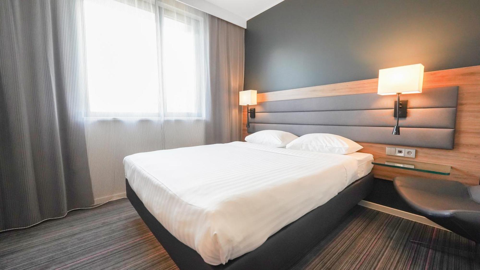 Hotel Moxy Oslo X Skjetten